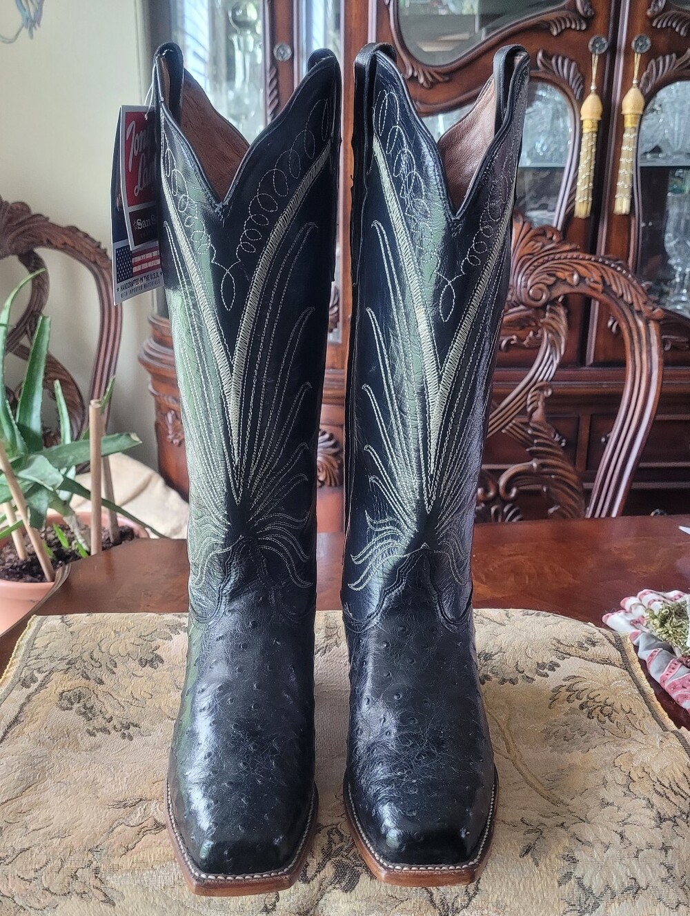 Tony Lama Black full quil Ostrich Leather, womens Western Boot, new w/tags 7.5B - Picture 4 of 8